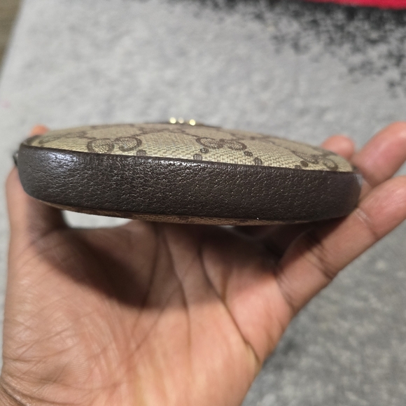 Gucci Coin Pouch - Picture 5 of 8